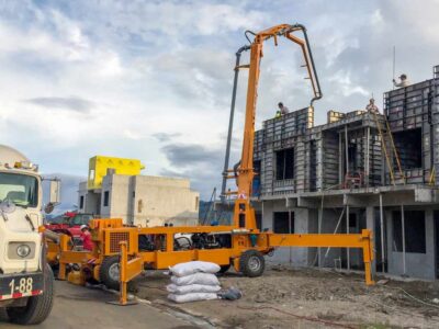 Plataforma de bombeo e inyección de concreto a alta presión - MAN MACHINE